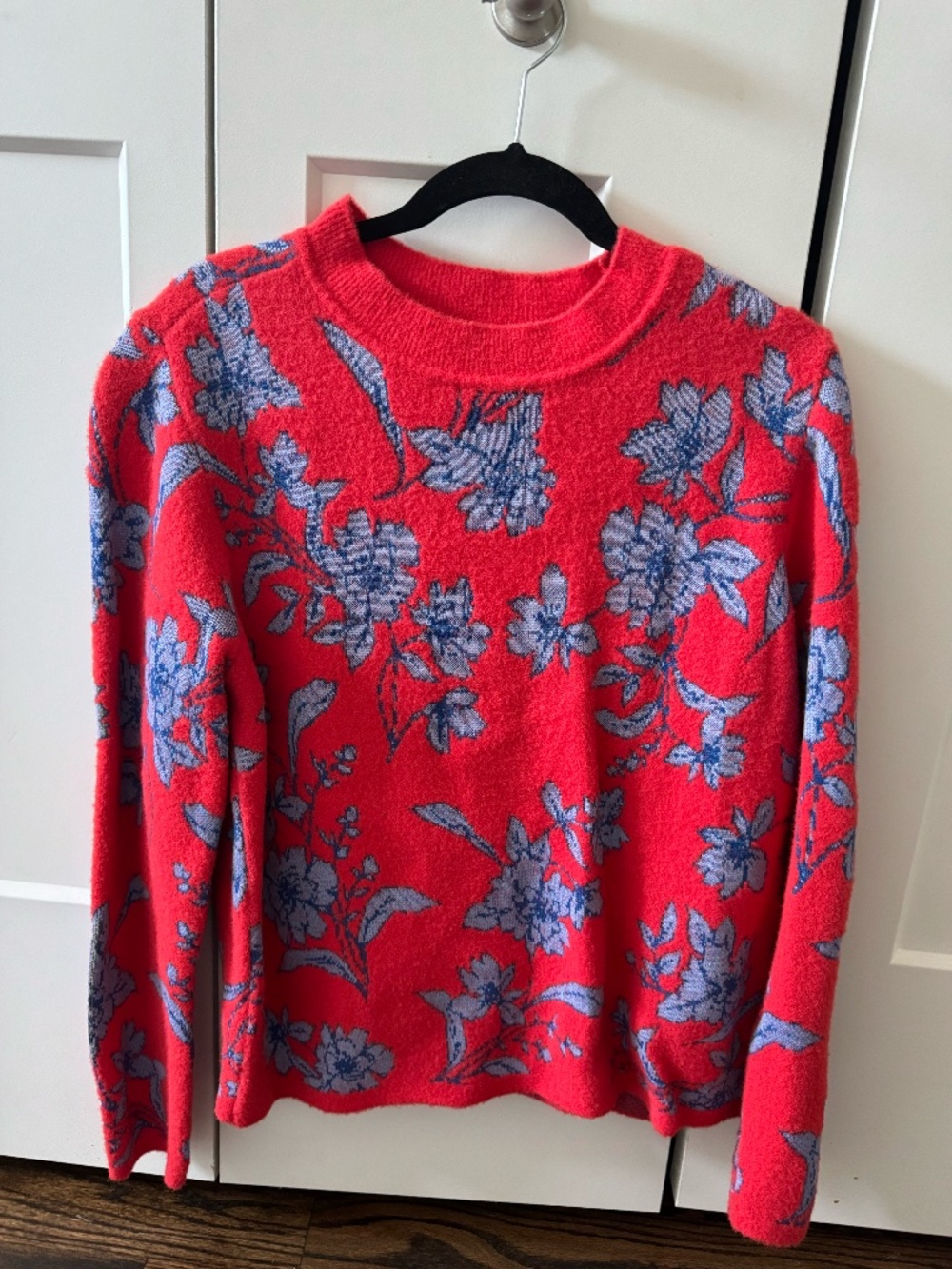 Ann Taylor Floral Knit Sweater Red Blue Size M